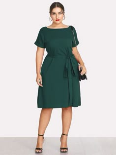 Vestido de cintura con lazo de cuello barco -Spanish SheIn(Sheinside) Plus Size Wedding Dresses With Sleeves, Floral Pencil Dress, Tie Waist Dress, Maxi Shirt Dress, Denim Shirt Dress, Outfit Trends, Plus Size Womens Clothing, Pencil Dress