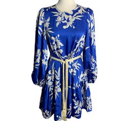 Alexis Christopher for Target Dress S Blue Floral Rope Belt KeyholeExcellent conditionChest: 18.5" laying flatSleeves: 23"Length: 34" shoulder to hem100% PolyesterMade in China Royal Blue Long Sleeve Mini Dress For Spring, Rope Belt, Target Dress, New Shop, Target, Floral, Blue