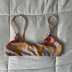 Brand New Only Worn 2x Fits Small And Medium Casual Orange Floral Print Swimwear, Mexico Outfits, Water Blue, Summer Bikinis, Cute Bikinis, Swimmers, A New Day, Summer Aesthetic, Cute Casual Outfits