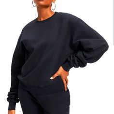 New Never Worn Oversized Black Relaxed Fit Cozy Top, Black Cozy Relaxed Fit Top, American Boyfriend, Boyfriend Sweatshirt, White Long Sleeve Bodysuit, Leather Crop Top, Scoop Neck Bodysuit, Velvet Bodysuit, Bodysuit Top