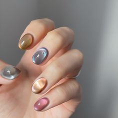 Multicolor Cat Eye Nails, Cat Eye Nails With Gems, Japanese Cat Eye Nails, Nuance Nail Art, Lego Nails, Cat Eye Gel Nails, Cat Eye Nail Designs, Soft Nail Art, Cats Eye Nails