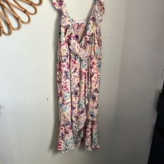 This Sleeveless Midi Sundress By Socialite Features A Vibrant Floral Print Pattern In Shades Of Pink, Red, And Coral Against A Light Background. The Dress Has A Loose, Flowing Silhouette With Ruffled Style Features, Perfect For Casual Or Resort Wear. Brand New, Never Worn. Originally Bought From Nordstrom. Has A Slip Underneath. Ruffles In Front With A Little Higher Than Back. Sleeveless Floral Print Maxi Dress For Daywear, Sleeveless Sundress Maxi Dress For Brunch, Sleeveless Sundress Maxi For Brunch, Sundress Style Sleeveless Maxi Dress For Brunch, Floral Print Sleeveless Dress For Daywear, Sleeveless Floral Print Sundress, Sleeveless Floral Print Dresses For Daywear, Sleeveless Linen Sundress, Sleeveless Linen Sundress For Daywear