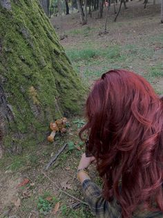 Darker Natural Red Hair, Burgundy Hair Aesthetic Faceless, Red Hair Astethics, Wine Hair Aesthetic, Muted Red Hair, Dark Red Hair Aesthetic, Red Hair Without Bleach