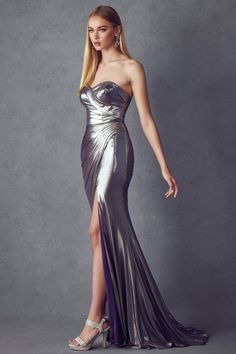 Silver Strapless Fitted Evening Dress, Silver Fitted Strapless Evening Dress, Silver Strapless Gown For Gala, Silver Strapless Prom Gown, Silver Strapless Gown For Prom Season, Fitted Silver Strapless Dress, Silver Fitted Strapless Gown, Strapless Mermaid Dress With Ruched Bodice For Prom, Silver Evening Dress With Sweetheart Neckline And Fitted Bodice