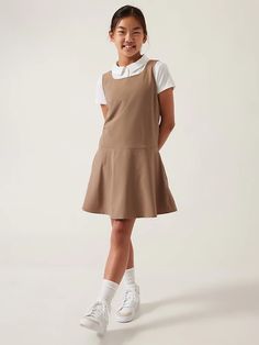 School Style Girl, Dress For School, Athleta Dress, Dress Beige, Unisex Dress, Girl Online