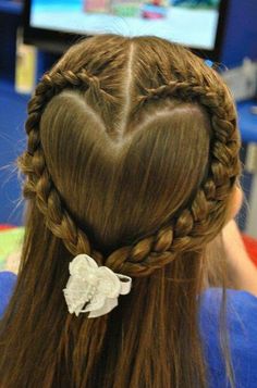 LOVEly braids Flowergirl Hairstyle Up, Flowergirls Hairstyle, Cute Flower Girl Hairstyles, Kids Wedding Hair, Heart Braid, Girl Hairstyle, Easy Flower, Flower Girl Hairstyles, Have Inspiration