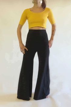 Chic Non-stretch High-waisted Wide Leg Pants, Chic Wide Leg Culottes, Chic Wide Leg Culottes With Loosely Fitted Hips, Trendy Non-stretch Wide Leg Flares, Chic Wide Leg Full Length Pants, Chic High-waisted Flares For Summer, Chic High Waist Wide Leg Pants With Elastic Waistband, Chic Wide Leg High Waist Pants With Elastic Waistband, Trendy Stretch Wide Leg Flares