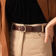 Brand New Series! The belt made of cow leather is minimalist. It's quite versatile to match outfits. Come to find your style. Body: 100% Cow Leather Buckle: Alloy Belt Width: 2.9 cm Belt Length: 95 - 120 cm Weight: 0.5kg Luxury Brown Belt, Modern Belts For Women, Woman Belt Fashion, Brown Belts Women, Women’s Belt Outfit, Women Leather Belt, Black Leather Belt Women's, Classic Belts For Women, Cute Belts For Women