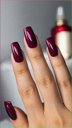 Elevate your work style with dark office nails! Discover chic colors, elegant designs, and tips to keep bold nails professional and office-appropriate. Nail Colors Thanksgiving, Sns Nails Fall Colors, Dnd Gel Christmas Colors, Burgundy Wine Nails, Nail Dark Colors, Pretty Holiday Nails, Christmas Colors For Nails, December Nail Color Ideas, Nails Color For Brown Skin