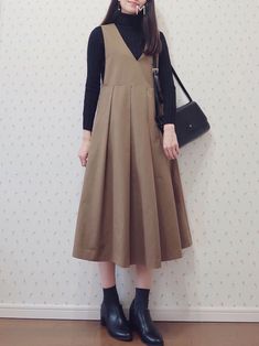 Japanese Winter Fashion, University Outfits, Outfit Elegantes, Fashion Illustration Dresses, Kawaii Dress, Ulzzang Fashion, Vintage Vibe