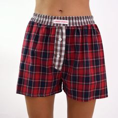 Unisex short boxers whit a lid-rise cut and are held by an elastic at the waist. 

COMPOSITION:
Cotton 50%

Wool 50% Loose Shorts Women, Plaid Boxers, Aesthetic Skirt, Boxers Shorts, Strap Skirt, Vintage Lounge, Summer Streetwear, Pants Summer, Shorts Casual