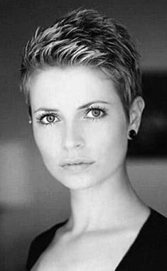 Elena Rodriguez, Haircuts 2014, Popular Short Hairstyles, Maria Elena, Cute Short Haircuts, Super Short Hair, Short Grey Hair, Hair Styles 2014, Penteado Cabelo Curto