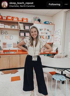 Australian Teacher Outfits, Teacher Jeans Day Outfit, Daycare Worker Outfits, Young Teacher Outfits High School, Work Outfit Teacher, Practicum Outfit, Cute Teacher Outfits Elementary, Trendy Teacher Outfits, Modern Teacher Outfits