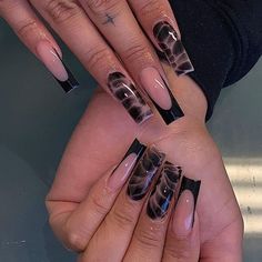 Black And Grey Nails Ideas, Tapered Square Nails Winter, Black Nail Art Square, Birthday Nails Inspo Black, Nail Inspiration Coffin Shape, Dark Baddie Nails, Long Square Nails Designs Ideas, Short Tapered Square Nails Designs, Black And Clear Nails