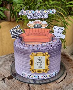 O que acharam? Cake Tv Show, Friends Birthday Cake, 30th Birthday Themes, 30 Cake, 40th Cake, 13 Birthday Cake, Turning 50, Barbie Birthday Party