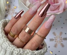 Ongles Beiges, New Years Eve Nails, Gold Nail