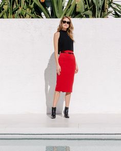 Fitted Office Skirt With Belt, Elegant Red Pencil Skirt For Work, Formal Fitted Skirt With Belt Detail, Chic Workwear Skirt With Belt, Chic Red Pencil Skirt For Office, Chic Red Pencil Skirt For The Office, Elegant Skirt With Belt Detail For Work, Chic Workwear Skirt With Belt Detail, Chic Red Pencil Skirt For Work