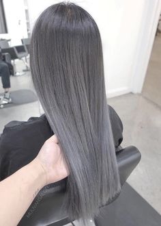 Silver Ombre Hair, Best Ombre Hair, Grey Ombre Hair, Hair Silver, Grey Shades, Silver Ombre, Silver Hair Color, Silver Grey Hair, Long Gray Hair