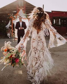 Can you feel the JOY?! All the movement that flows from the fringe Vestidos Country, Bell Sleeve Wedding Dress, Fringe Wedding Dress, Hippie Wedding, Boho Wedding Inspiration, Boho Chic Wedding, Bohemian Wedding Dress, Bohemian Bride, Wedding Boho