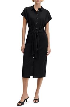 A knotted front shapes this timeless woven shirtdress cut with short dolman sleeves and a midi length. Front button closure Spread collar Short sleeves Attached sash 52% viscose, 48% polyamide Machine wash, line dry Imported