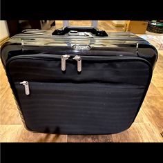 Rimowa Rolling Laptop Case - Salsa Deluxe 18”L X 9.5”D X 15.5”H Black Used Like New - Only 1 Trip Plenty Of Space Inside For Laptop And Day Trip Items! In Great Condition! Please Reach Out With Any Questions. Designer Black Travel Cases, Elegant Black Travel Cases, Elegant Black Briefcase With Luggage Sleeve, Elegant Black Cases For Business Trips, Rimowa Black, Laptop Bags, Travel Items, Laptop Case, Only 1