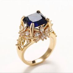 Gorgeous New Square Cut Sapphire Crystal Ring With Swarovski Elements Gold Plated On Silver Flowers On Either Side Bundle To Save Gold Sapphire Ring, Single Ring, Sparkle Wedding, Writing Gifts, Wedding Band Sets, Cubic Zirconia Rings, Blue Sapphire Rings, Design Silver, Blue Rings