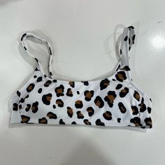 Xhilaration By Target Cow Print Bikini Top. Size Medium. Never Worn. Too Small White Summer Swimwear With Adjustable Straps, White Swimwear With Adjustable Straps For Vacation, White Adjustable Straps Swimwear For Summer, White Stretch Triangle Top Tankini, Summer White Tankini With Adjustable Straps, White Tankini With Adjustable Straps For Beachwear, White Seamless Swimwear For Beach, Casual White Swimwear For Beach Party, White Swimwear With Adjustable Straps For Beach Season