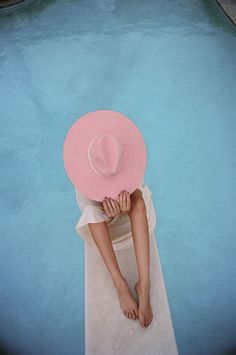 Mode Editorials, No Bad Days, Colour Inspiration, Pink Hat, Illustration Drawing, Summer Of Love, Summer 2016, Pink Aesthetic, Palm Springs