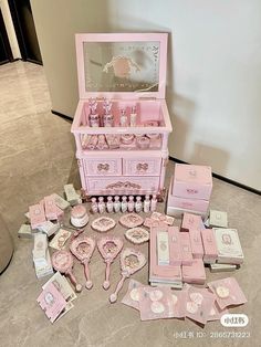 Makeup Collection Goals, Girly Makeup, Flower Knows, Pretty Pink Princess, Pink Lifestyle, Hello Kitty Birthday, Fancy Makeup, Dream Gift, Pink Girly Things