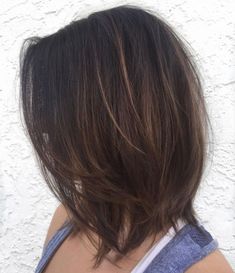 Layered Lob For Fine Hair Bob Pendek, Medium Length Hairstyles, Bob Hairstyles For Fine Hair, Haircuts For Fine Hair, Long Hairstyles, Dark Brown Hair