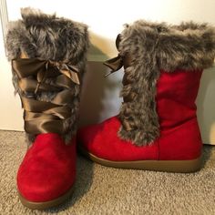 Women’s Vans Fur Boots With Laced Front. Color: Red Size: 8 Never Used Kept In Closet, Great Condition! I Live In Hawaii And Thought I’d Use It One Day When Traveling But Never Did. Vans Lace-up Winter Boots, Red Winter Boots With Round Toe, Red Insulated Winter Boots, Casual Red Lace-up Winter Boots, Red Waterproof High-top Boots, Red Fur Boots, Vans Shoes Women, Vans Red, Fur Boots