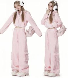 Pink Sportswear Tracksuit For Sports, Fitted Sporty Tracksuit With Pockets, Winter Streetwear Sets With Pockets, Pink Long Sleeve Tracksuit For Gym, Pink Gym Tracksuit Sportswear, Pink Sportswear Tracksuit For Gym, Pink Sporty Tracksuit For Streetwear, Sporty Pink Tracksuit For Streetwear, Sportswear Sets With Pockets For Sports