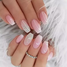 Maternity Shoot Nail Ideas, Baby Girl Shower Nails, Nails For Baby Shower Girl, Girl Baby Shower Nails, Baby Pink Nail Designs, Baby Shower Nails Girl, Birth Nails, Shower Nails, Nails 2025