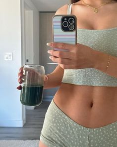 fernanda ramirez Clean Girl Aesthetic Summer, Htc Phone, Cottage Core Outfit, Aesthetic Cottage Core, Aesthetic Iphone Case, Aesthetic Cottage, Aesthetic Nail, Aesthetic Phone Cases