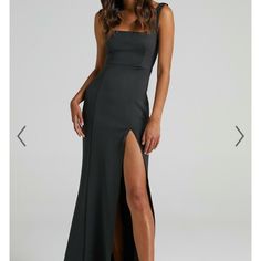 New With Tags! Ordered 2 Sizes And Forgot To Return The Size 6. Wore The Other Size To A Wedding, Got Tons Of Compliments! Sooo Comfy! Square Neck Bridesmaid Dress Black, Black Square Neck Dress Long, Black Tie Wedding Guest, Split Dress Thigh, Black Tie Wedding Guest Dress, Sea Dress, Emerald Dresses, Peach Dress, Halter Midi Dress