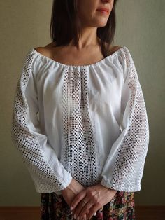 Amazing white open shoulders blouse with long wide sleeves and crochet lace. Wear this adorable blouse under pinafore dresses or skirts for a cute daytime look. Excellent vintage condition!! Size M. Model is size M and 170 cm growth. **Great Vintage condition! No holes or spots!! **This item will come to you freshly laundered and ready to wear. **If you want to purchase more items, please message me, I will make a special price and delivery. Open Shoulder Blouse, Romantic Blouses, Sleeves Blouse, Vintage Blouse, Elegant Blouses, Handmade Lace, Under Dress, Pinafore Dress, Blouse White