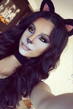 18 Pretty Halloween Makeup Ideas You'll Love Cat Halloween Makeup, Makeup Themes, Holloween Makeup, Awesome Makeup, 80s Costume, Halloween Makeup Pretty