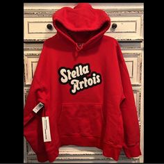 Retails $80 Tna High End Brand Bright Red Boyfriend Hoodie. Size L Runs True To Size. White On Black Logo. Fleece Lined,Attached Drawstring Hood, Kangaroo Pocket, Long Sleeves. Please, Refer To Pictures For Description. If You Have Any Questions, Please, Don’t Hesitate To Ask. Xl Also Available. Aritzia Hoodie, Cropped Quarter Zip, Boyfriend Hoodie, Thermal Hoodie, Thermal Sweater, Funnel Neck Sweater, Cropped Crewneck, Hoodie Vest, Color Block Sweatshirt