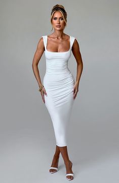 Malina is crafted in our premium stretch jersey with a bodycon silhouette that moulds for an hourglass shape. With a flattering neckline and wide straps, this midi design is complete with a low back, back tie detail, and pleated detail to the waist. Pair with simple metallic accessories and a sleek hair up.


Colour: Ivory.

Premium stretch jersey.

Fully lined.

Pleated detail on waist.

Low back with tie.

Wide straps.

Flattering neckline.

Midi length.

Model is an XS and is wearing an XS. Homecoming Dresses Corset, Metallic Accessories, Midi Dress Wedding Guest, Long Sleeve Bridesmaid Dress, Sleek Hair, Maxi Dress Sale, Hourglass Shape, Popular Dresses, Sparkle Dress