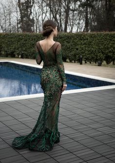 Green formal gown Long cocktail dress Mother of the bride | Etsy Green Formal Gown, Green Dress Formal, Cocktail Dress Patterns, Green Evening Gowns, Dress Mother Of The Bride, Couture Evening Dress, Long Cocktail Dress, Couture Dress, Long Evening Gowns