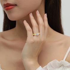 SPECIFICATIONSBrand Name: NoEnName_NullItem Weight: 5gOrigin: Mainland ChinaCertificate: YESMain Stone: MoissaniteMetals Type: silverMetal Stamp: 925,SterlingGender: WomenFine or Fashion: FineRings Type: Bridal SetsSetting Type: Prong SettingItem Type: RingsStyle: Cute/RomanticSide Stone: ZirconCertificate Number: See GRA CertificateModel Number: JM430 Moissanite Ring WomenCertificateType: NGTCis_customized: NoOccasion: AnniversaryShape\pattern: RoundMaterial: moissanitemoissanite ring: engageme Certificate Model, Luxury Wedding Jewelry, 1 Carat Diamond Ring, Fine Rings, Ring Engagement, Moissanite Ring, Moissanite Rings, Types Of Rings, Ring For Women