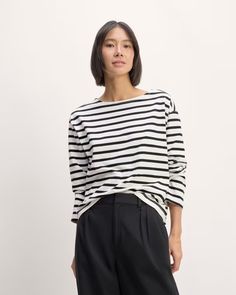 The Modern Breton Tee Bone / Black – Everlane Cotton Sailor Style Top, Casual Oversized Boat Neck Top, Casual Boat Neck Top With Relaxed Fit, Everlane Casual T-shirt, White Cotton Everlane Tops, Sailor Shirt, Boat Neck, The Modern, Nautical