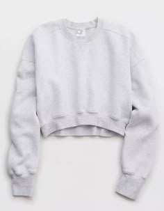 OFFLINE By Aerie Cloud Fleece Cropped Crewneck Sweatshirt Aerie Outfits, Aerie Outfit, V Neck Sweatshirt, Fashion 2000, American Eagle Aerie, Gymwear Outfits, Boston Shearling, Birkenstock Boston Shearling, Cropped Crewneck