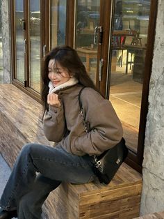 Korean Winter Fashion Outfits, Korean Aesthetic Outfits, Winter Inspo Outfits, Makeup Advertisement, December Outfits, Perfect Makeup Look, Winter Pants Outfit, Korean Fashion Winter