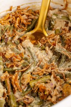 This easy crockpot green bean casserole recipe combines fresh green beans and crunchy French fried onions in the slow cooker to help free up oven space on Thanksgiving. Overnight Turkey Recipe, Soup Cheese, Creamy Casserole, Fresh Green Bean Casserole, Crockpot Green Beans, Green Bean Casserole Crock Pot, Best Green Bean Casserole, Veggie Dinners, Homemade Green Bean Casserole