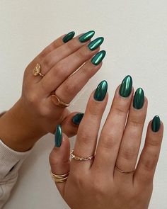 Dark Green Nails Chrome, Olive Green Chrome Nails, Green Chrome French Tip, Chrome Green Nails, Green Chrome Nails, Chrome Nail Ideas, Color For Nails, Dark Green Nails, Green Nail Designs