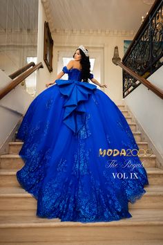 From the start of 2023 to the end, VOL IX  has been a showstopper✨💙 Now available exclusively at Moda2000!👗 Bow sold separately. Colors: Royal Blue  Desde el comienzo de 2023 hasta el final, VOL IX ha sido un showtopper✨💙 ¡Ahora disponible exclusivamente en Moda2000!👗 El lazo se vende por separado. Colores: Azul Real Moda 2000 Quinceanera Dresses, Blue Quinceanera Dress, Xv Dresses, Quinceanera Themes Dresses