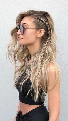 41 Penteados 2021 - Estilo Próprio By Sir crie penteados diferentes Hairstyles Braided, Great Hairstyles, Hairdo For Long Hair, Braided Hairstyles Easy, Easy Hairstyles For Long Hair, Stylish Hair, Prom Hair