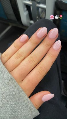 Short Nails Simple Color, Simple Acrylic Nails No Design, Short Coffin Light Pink Nails, Cute Nail Designs Light Pink, Shortish Nails Acrylic, Opaque Pink Nails Acrylic, Neutral Pink Nails Acrylic, Light Pink Dipped Nails, Short Neutral Pink Nails