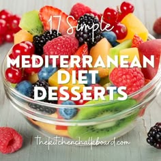 Easy Cheap Mediterranean Diet Recipes, Mediterranean Diet At Restaurants, Meddertarian Diet, Cardiometabolic Food Plan, Dash Diet Desserts, Mederteranian Recipe, Mediterranean Diet Plan For Beginners, Meteranian Diet For Beginners Meal Plan, Meteranian Diet Recipes